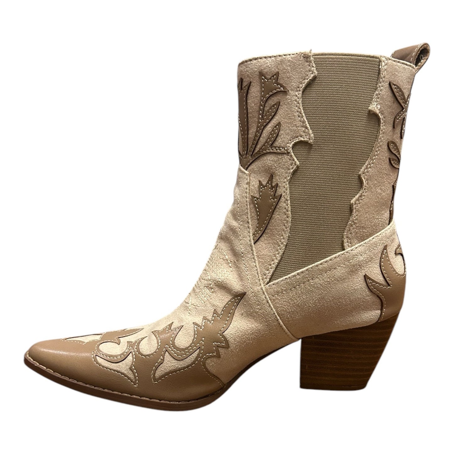 The Buckle Canyon Western Ankle Boots