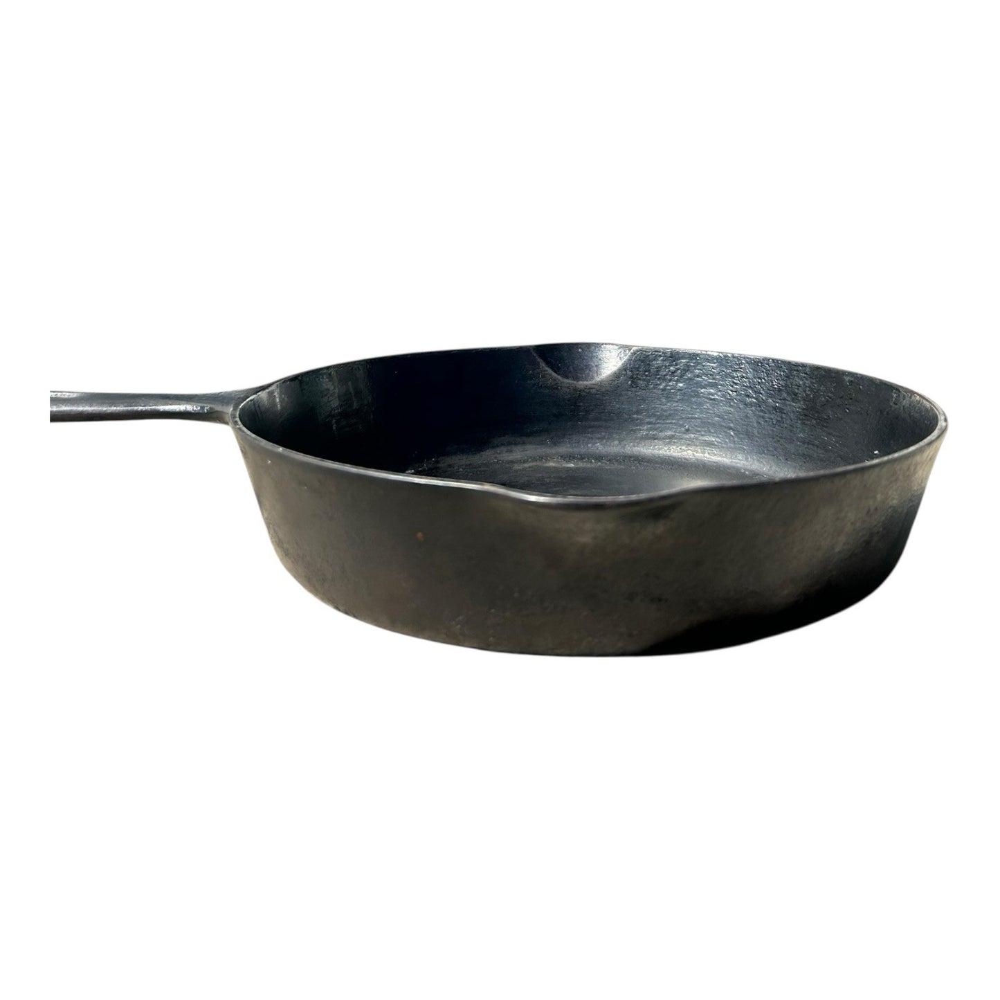 Vintage Griswold Cast Iron Skillet No. 7 – 701 Erie PA USA