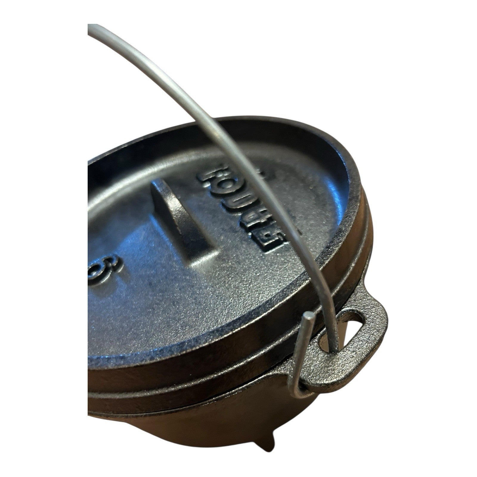 Lodge Cast Iron 6” Camp Dutch Oven