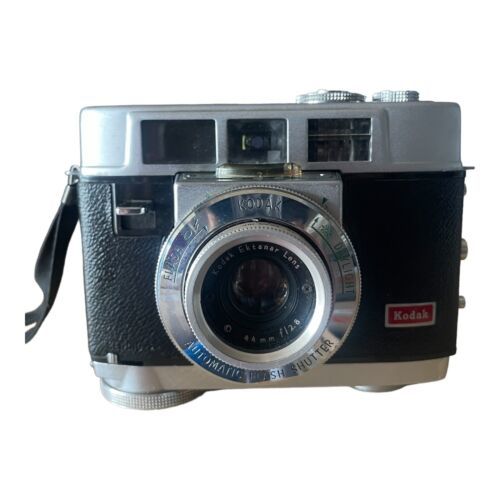 Vintage Kodak Motormatic 35 Camera – 44mm f/2.8 Lens w/ Leather Case