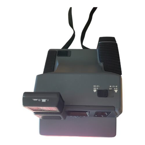 Vintage Polaroid Impulse Instant Camera 600 Series VG